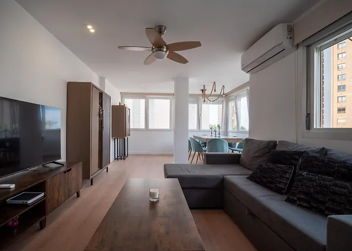 2Br Ocean II Flat - Parking & 2Min To Levante Beach